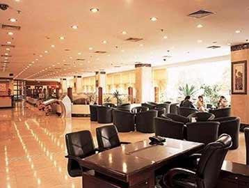Hua Yi Hotel Шанхай Екстериор снимка